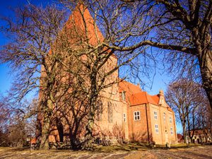 Kirche Sagard – kirchlich heiraten auf Rügen an der Ostsee | Hochzeitsportal Rügen